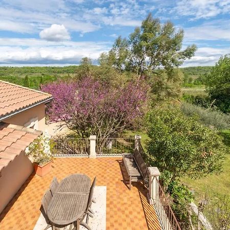 Villa Spacieuse A Vezenobres Avec Piscine Privee Εξωτερικό φωτογραφία
